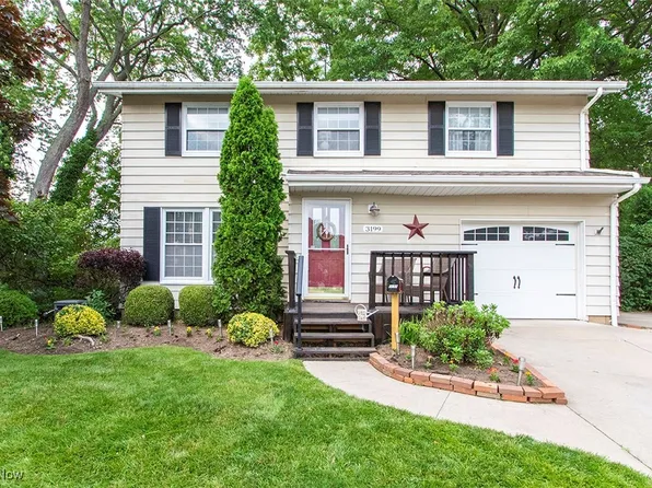 3199 9th St, Cuyahoga Falls, OH 44221