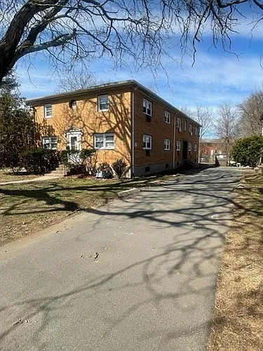 24 Deerfield Ct Photo 1