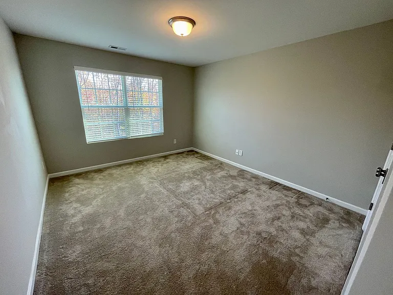 1950 Rubywood St — Photo 25