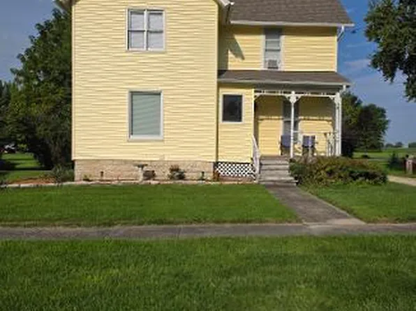 244 Maple St, Sublette, IL 61353