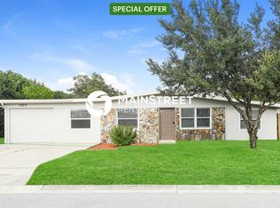 3929 Chaucer Ln, Sarasota, FL 34241