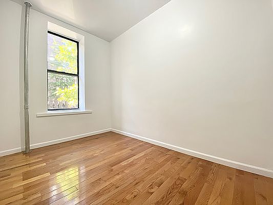 4th image of 277 W 150th St APT 8