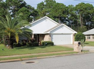 8520 Wilburn Cv, Navarre, FL 32566