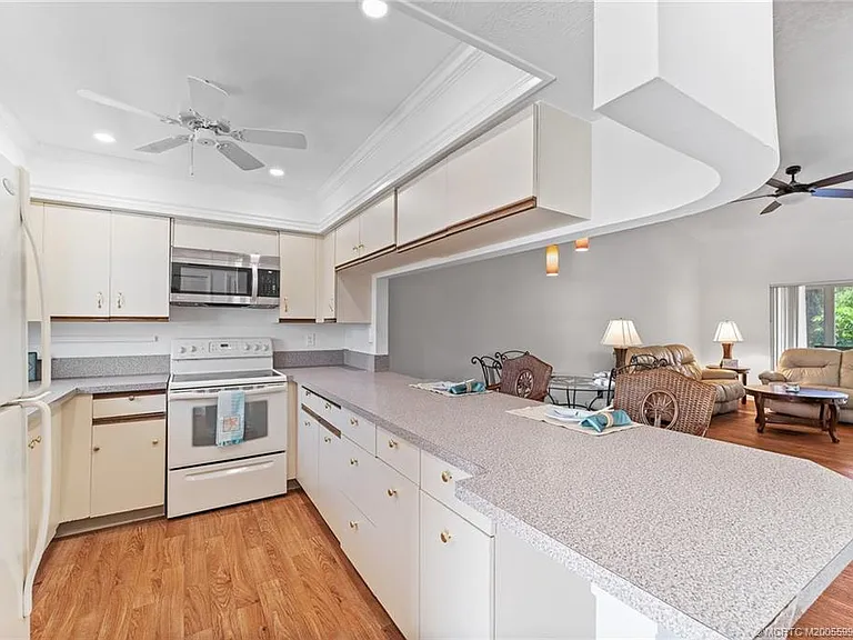 2950 SE Ocean Blvd #120-6 — Photo 15