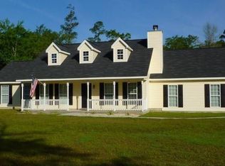 218 Middle Creek Rd, Springfield, GA 31329