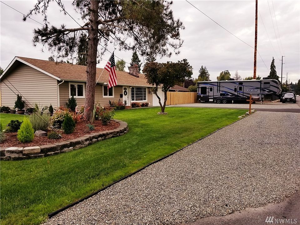 1st image of 8905 Elwood Dr SW