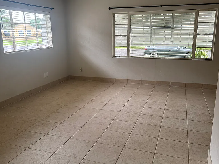 205 McJordan Ave — Photo 5