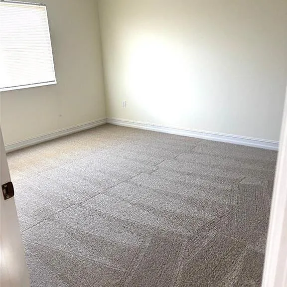 7804 Regal Heron Cir #304 — Photo 5