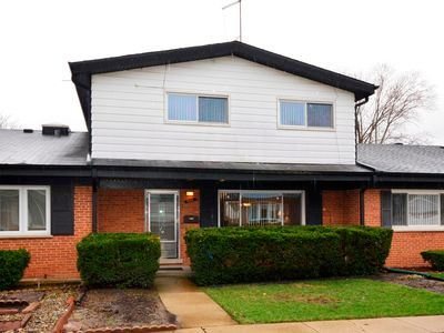 9045 N Clifton Ave, Niles, IL, 60714