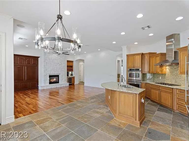 1447 Foothills Village Dr — Photo 20