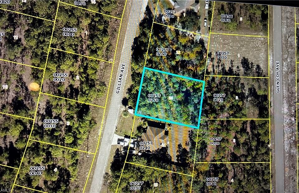 1st image of 823 Gillian AVE