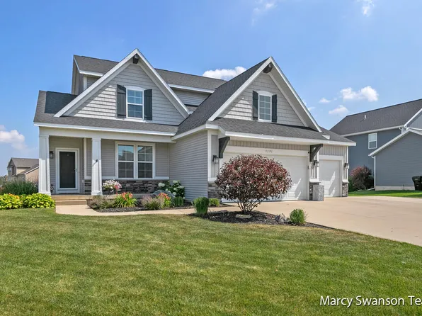 3391 Sagecrest Dr, Hudsonville, MI 49426