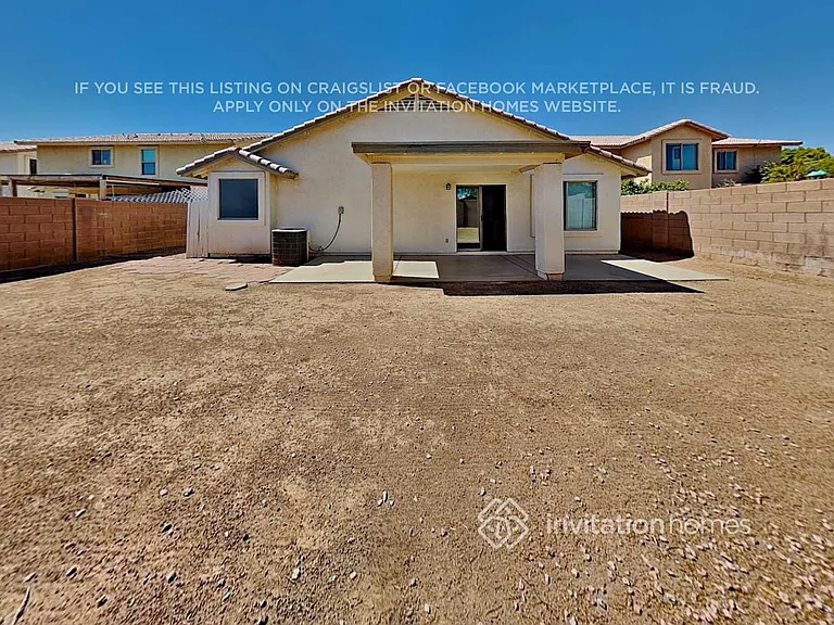 6862 W Townley Ave — Photo 17