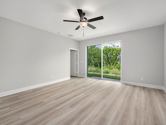 A spacious family room