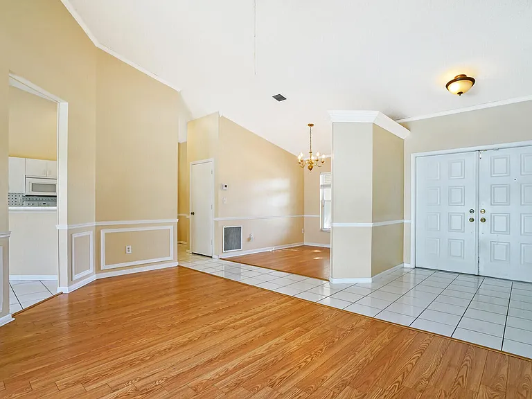 10567 Paso Fino Dr — Photo 6