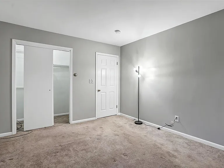 68 Skyline Dr — Photo 19