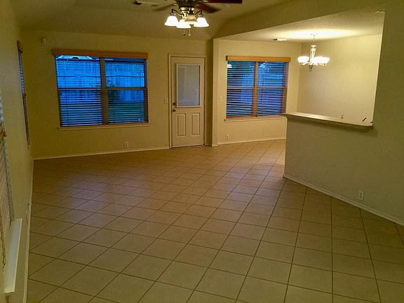 4th image of 3018 Antler Way