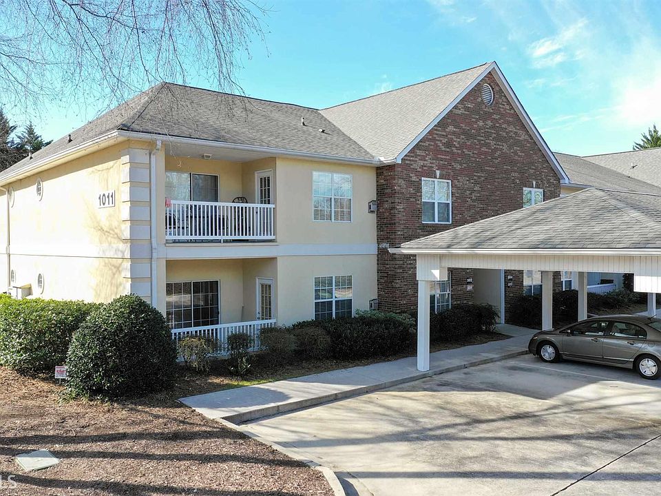 1st image of 1011 Holly Dr APT 501
