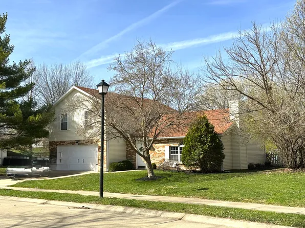 4413 Sussex Dr, Columbia, MO 65203