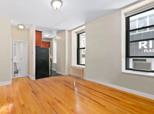 150 W 47th St APT 12B, New York, NY 10036