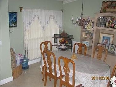 3rd image of 3662 SW Karin St