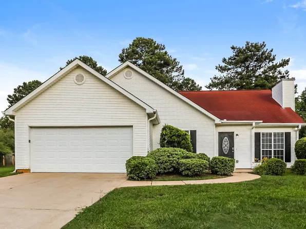 101 Floresta Dr, McDonough, GA 30252