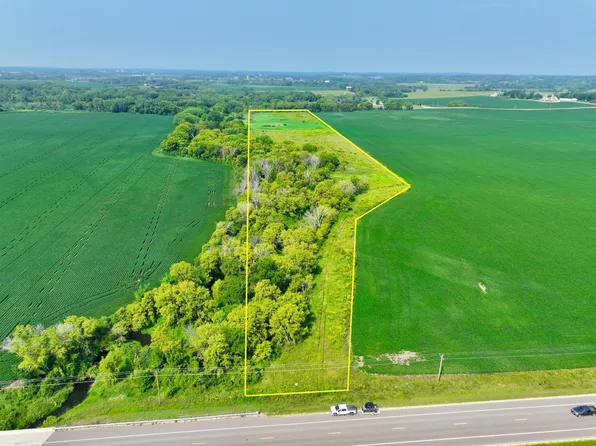 Foliage Ave, Northfield, MN 55057