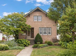 416 Anthony St, Glen Ellyn, IL