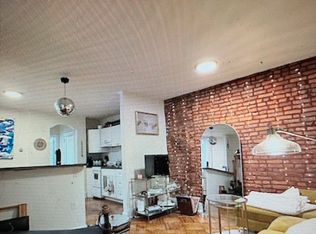 1832 Pine St APT 1R, Philadelphia, PA 19103