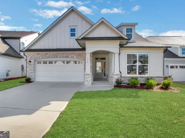 516 Pine Bough Rd, Ball Ground, GA 30107