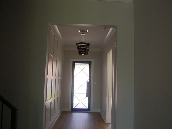 4th image of 106 Calion Ct