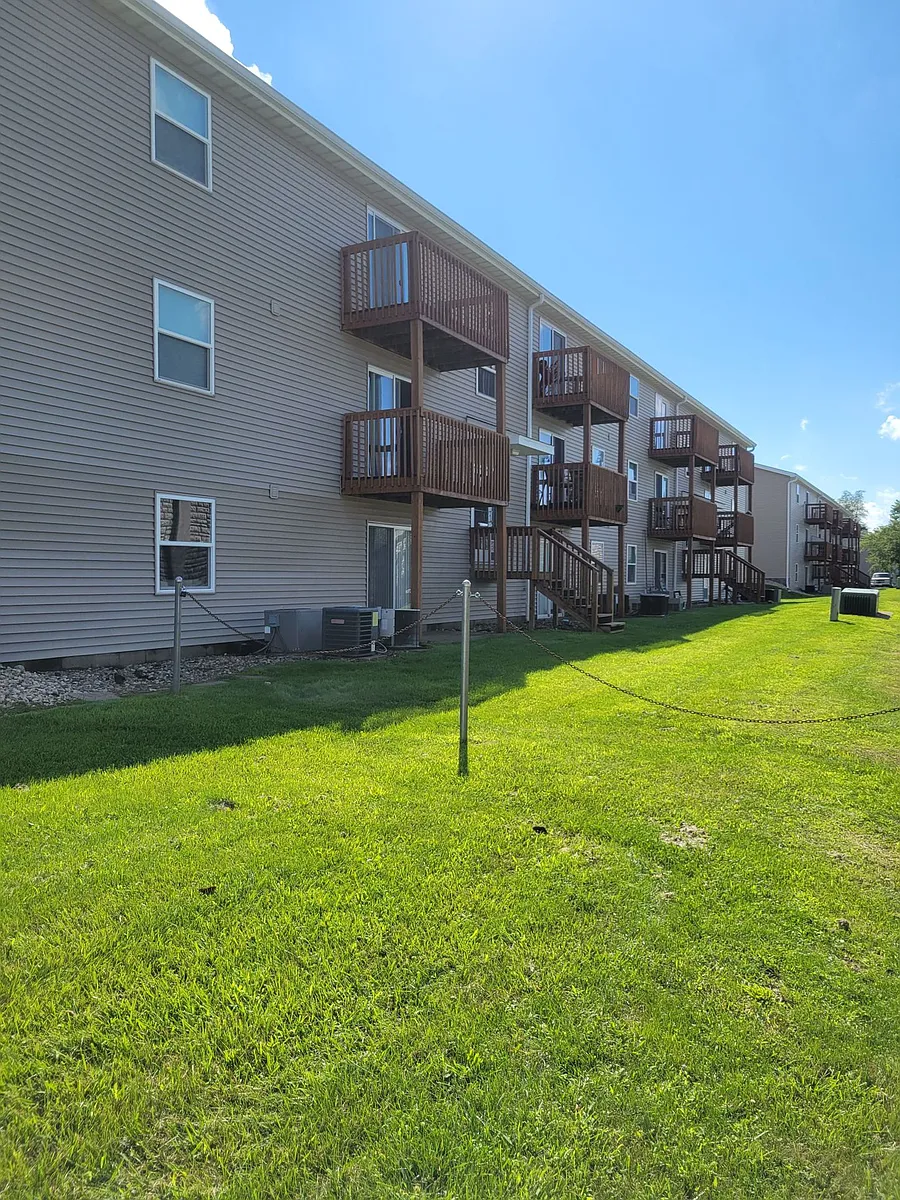 Building Photo - Westporte Apartments
