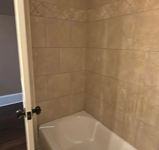 9572 Rochel Dr — Photo 102