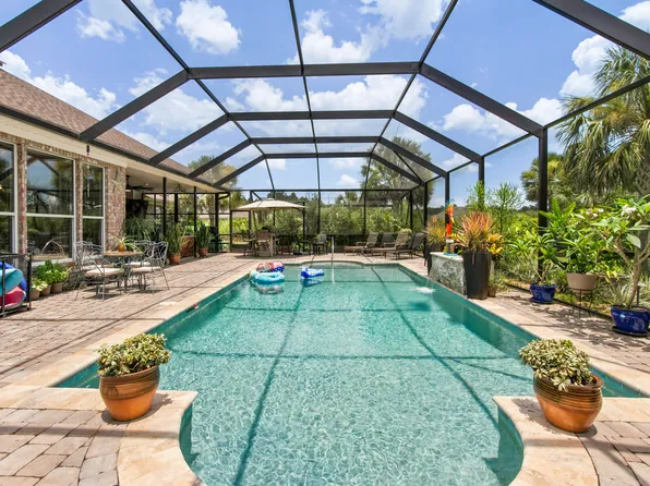 69 Fairway Xing, Freeport, FL 32439