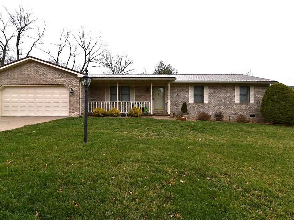 1st image of 1600 Pine Brook Dr