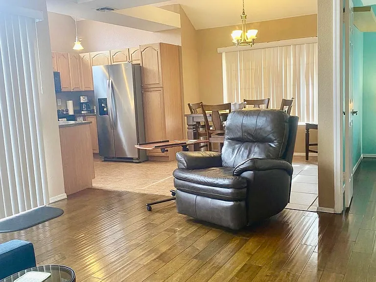 1633 E Lakeside Dr #51 — Photo 9