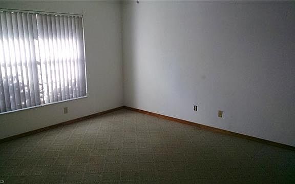 3rd image of 783 104th Ave N