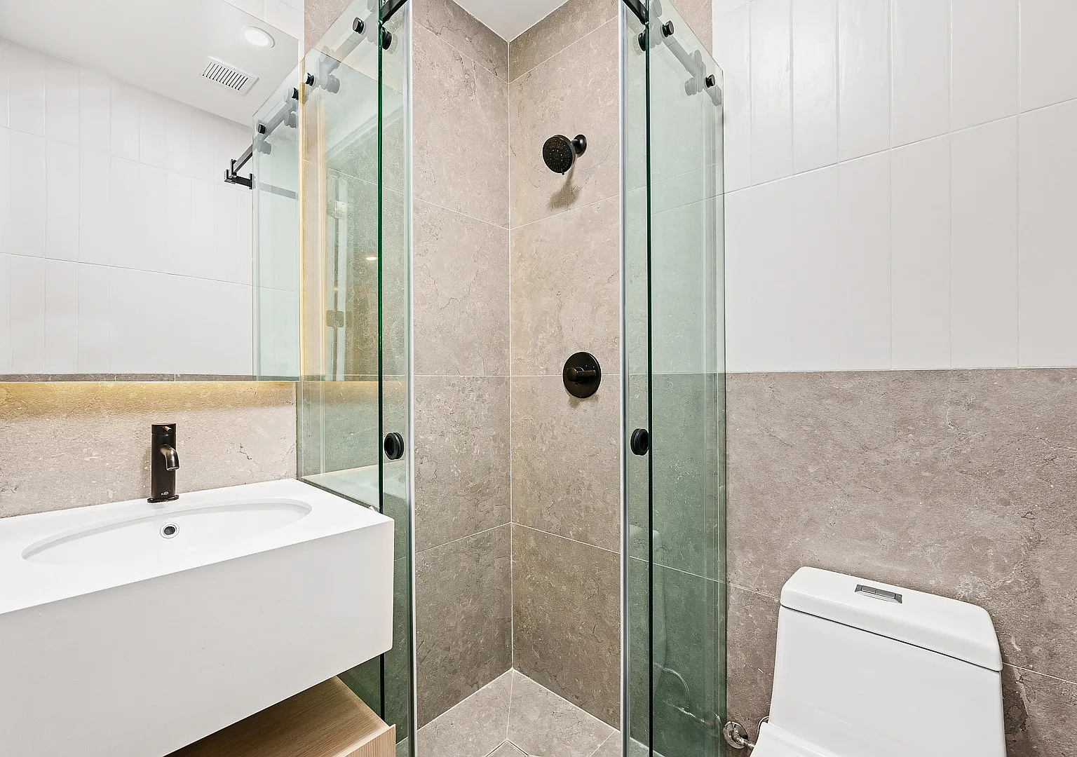 151 South Elliott Place — Photo 3
