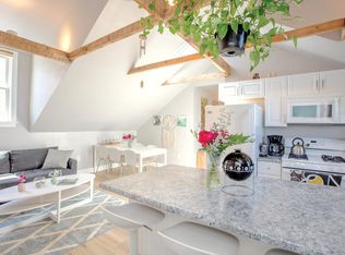 68 Smith St #3, Portland, ME 04101