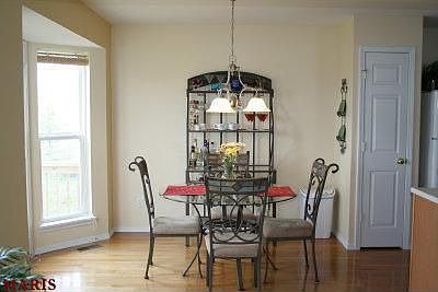 Eat In Kitchen