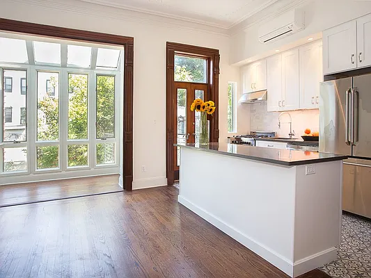 Rented by Townsley & Gay, LLC | media 60