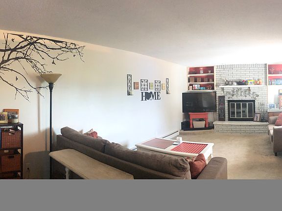 Living room w/ slider door