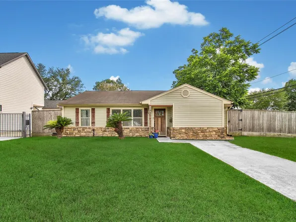1771 De Milo Dr, Houston, TX 77018
