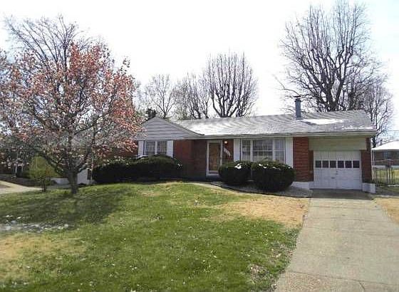 1st image of 1042 Fontaine Pl