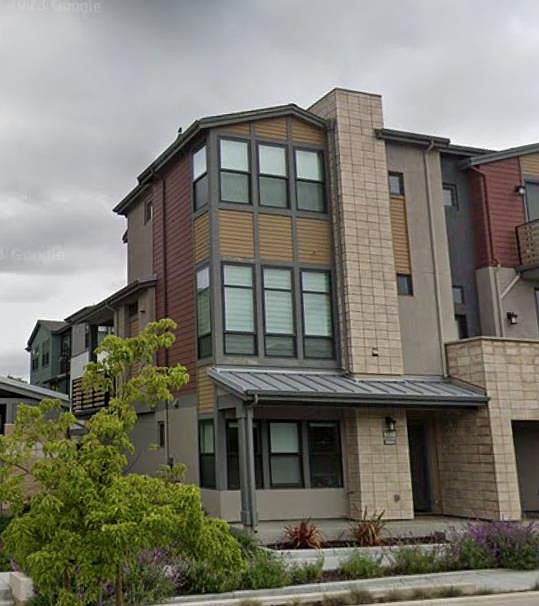 1st image of 641 E Evelyn Ave
