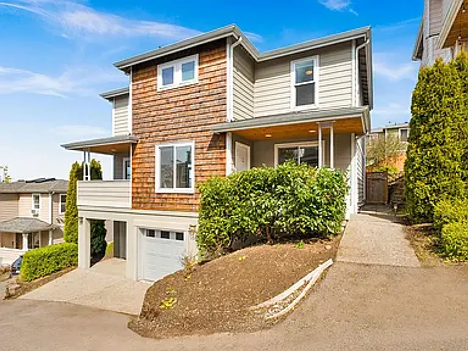 1856 S Brandon Pl