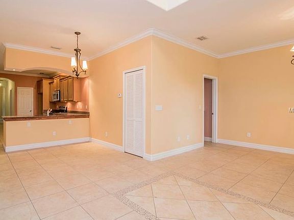 5th image of 5206 E 20th Ave