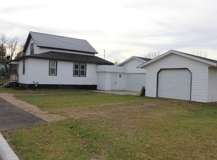 211 N Center St, Suring, WI 54174