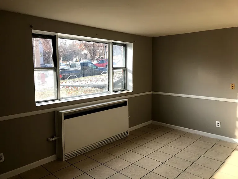 3058 Poppleton Ave #B — Photo 2