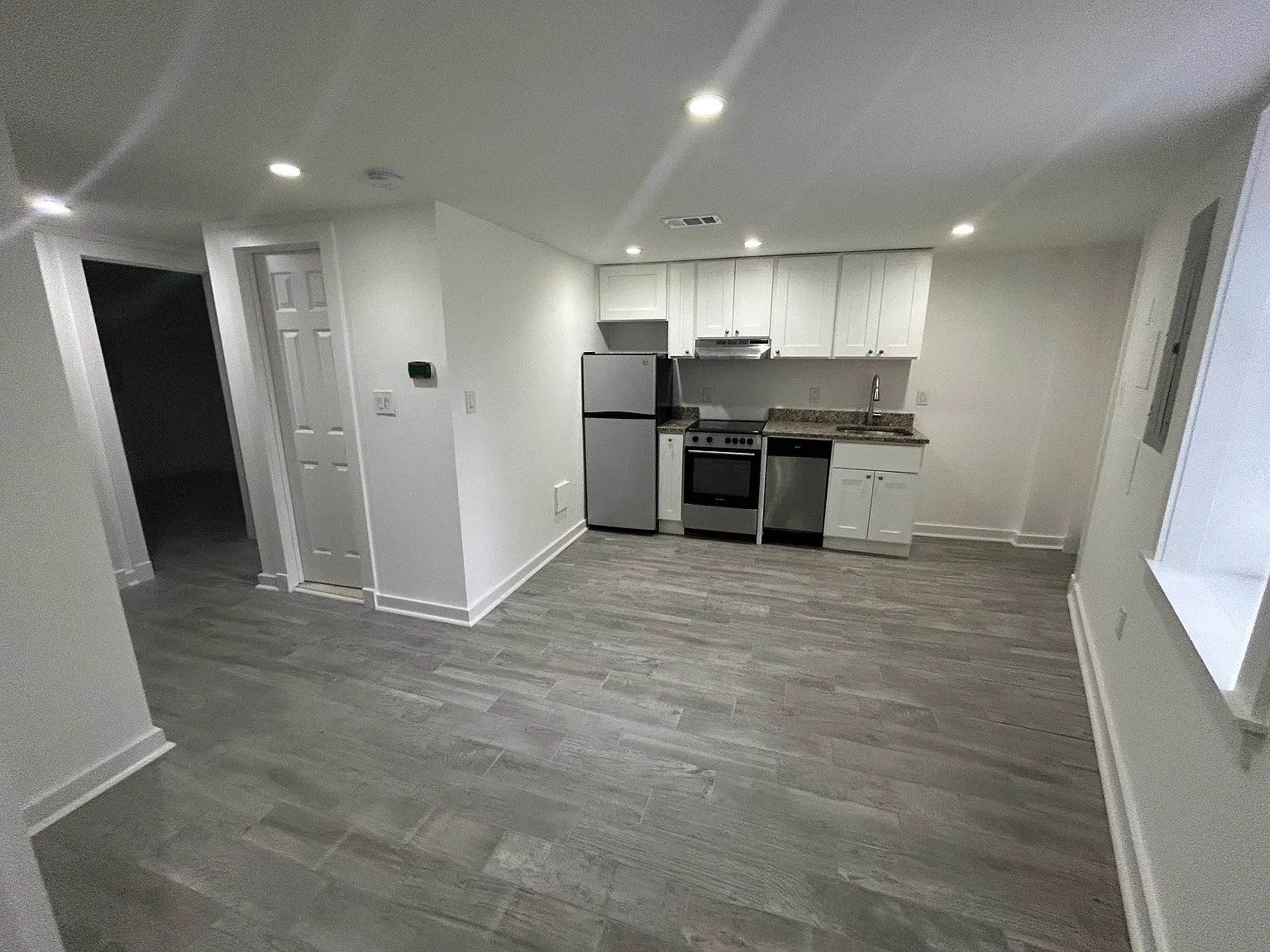 1 bed, 750 sqft, $1,795 — Photo 1